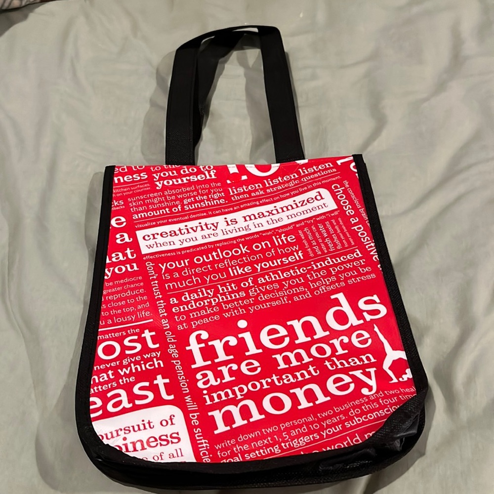 New Lululemon Reusable Tote Bag: Small (NWOT)